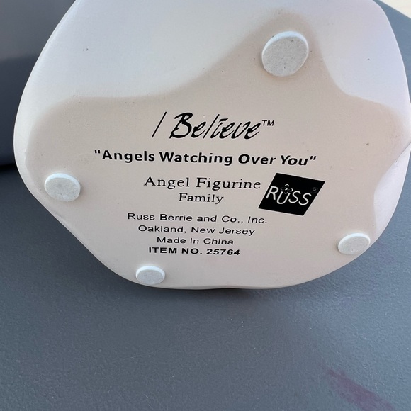 I Believe Collection “Angels Among Us” figurine. Perfect condition. No box. - Picture 4 of 5